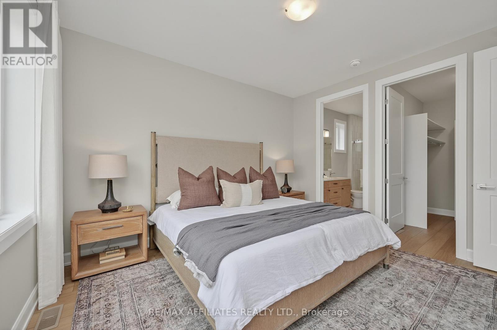 Photo 25 of 105 Rabb Street, Smiths Falls ON
