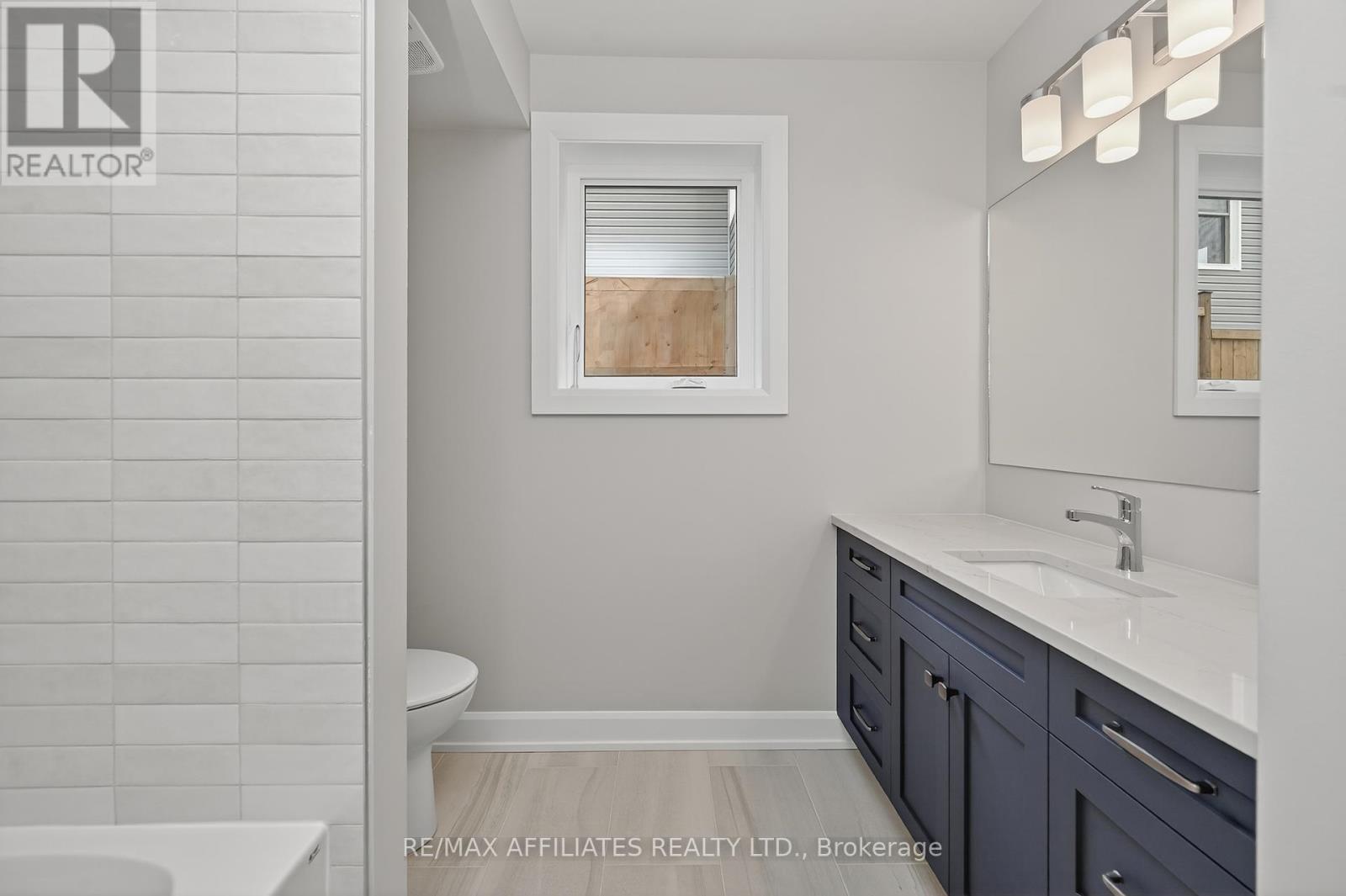 Photo 43 of 105 Rabb Street, Smiths Falls ON