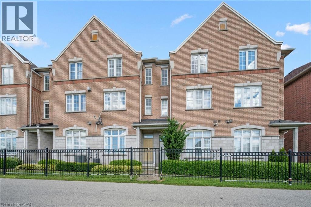 Photo 22 of 3030 Breakwater Court, Mississauga ON