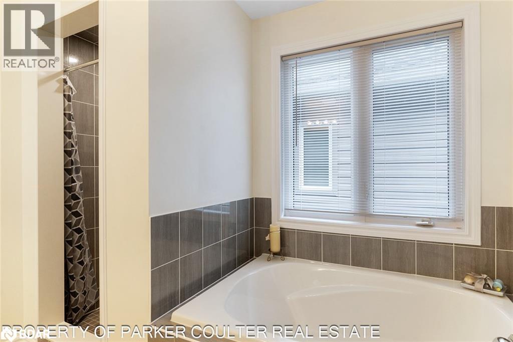 Photo 25 of 35 Atlantis Drive, Orillia ON