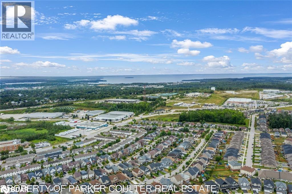 Photo 37 of 35 Atlantis Drive, Orillia ON