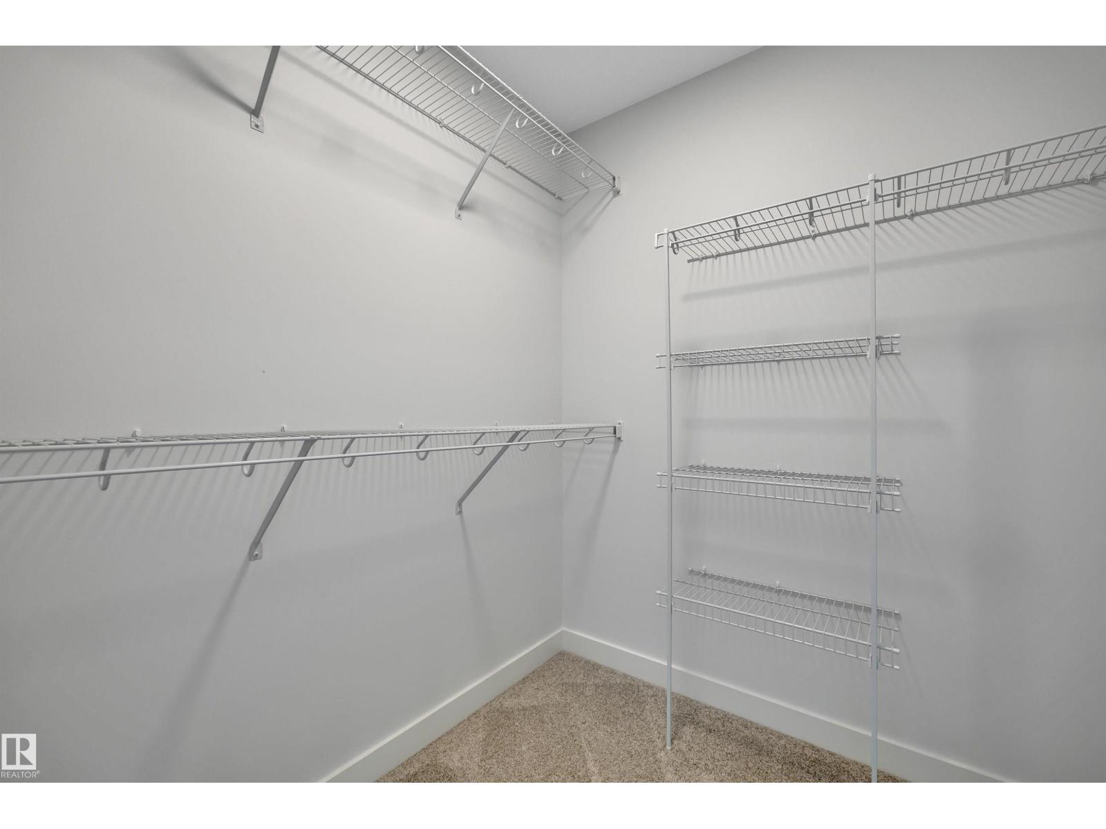 Photo 21 of 51 Ashbury Cr, Spruce Grove AB