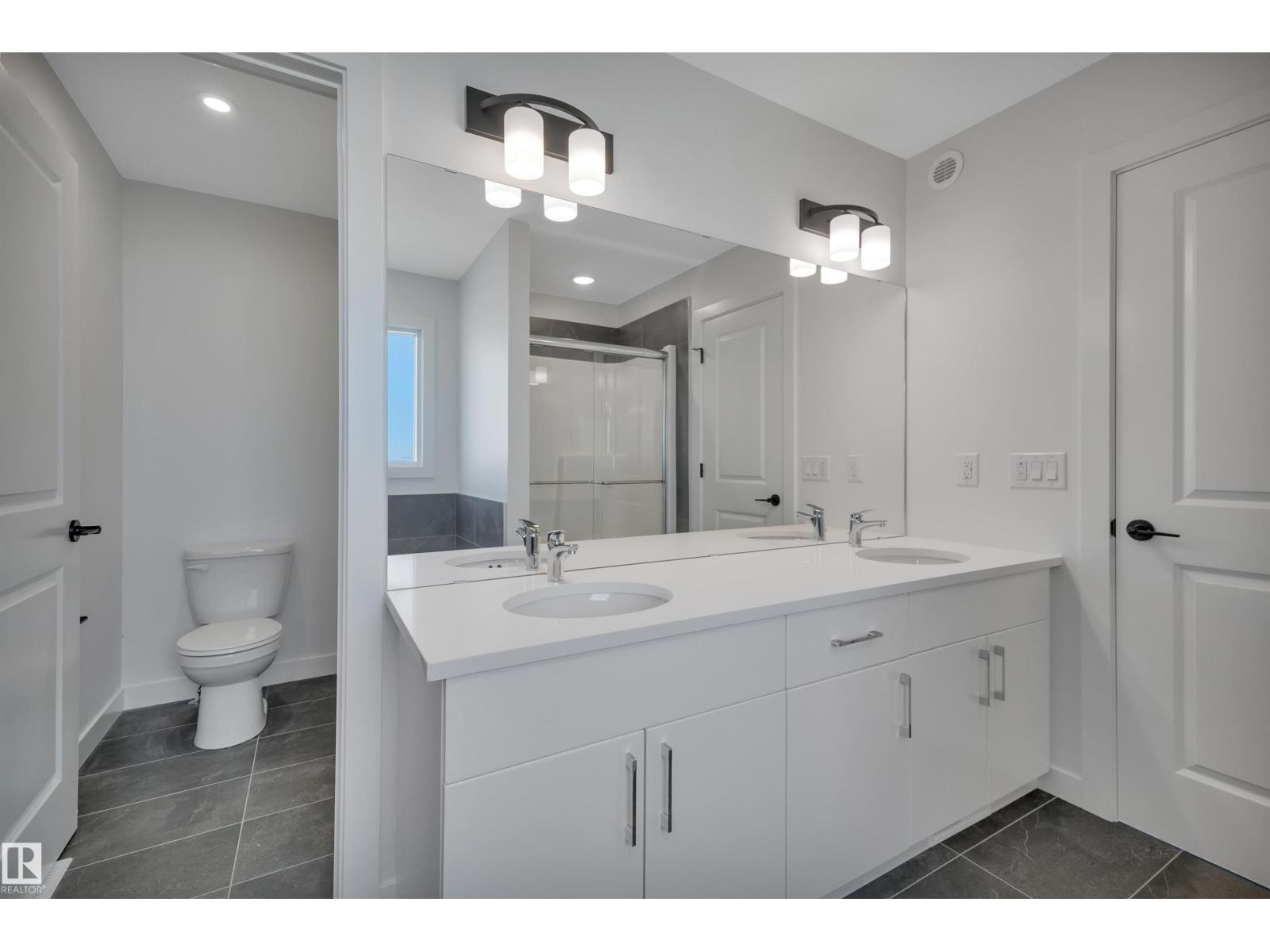 Photo 24 of 51 Ashbury Cr, Spruce Grove AB