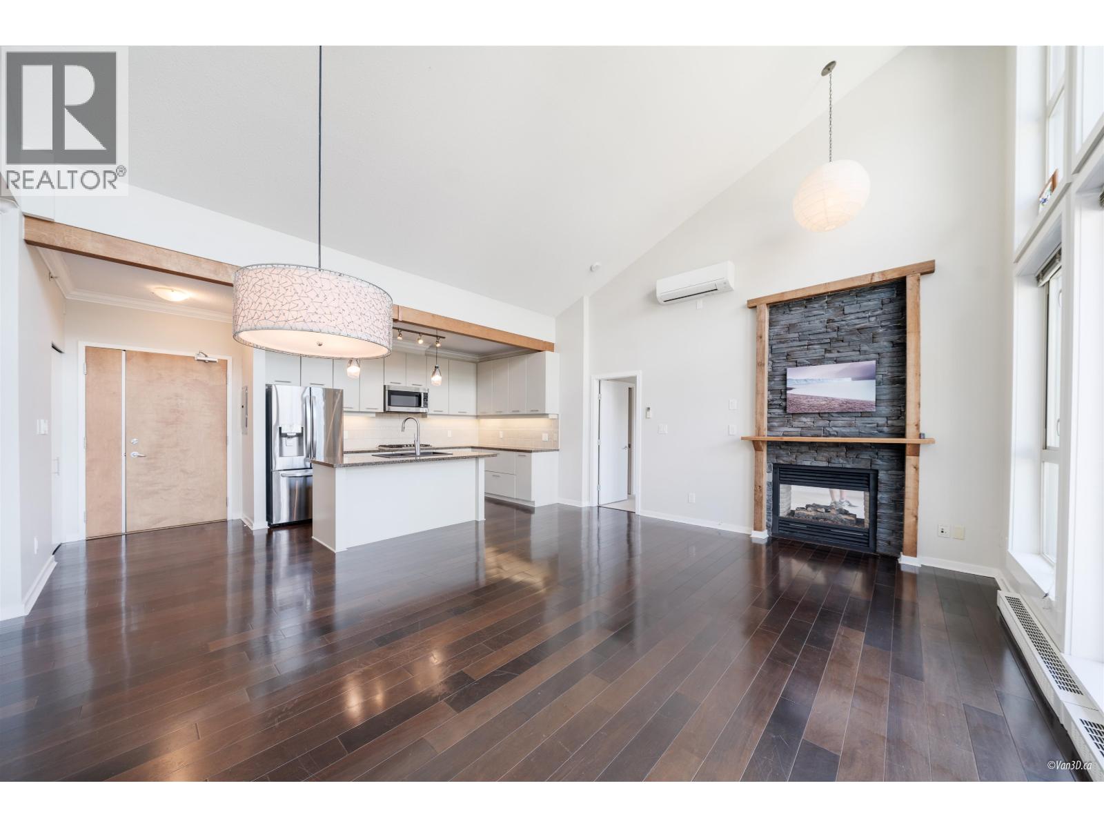 Photo 12 of 506 530 Raven Woods Drive, North Vancouver BC