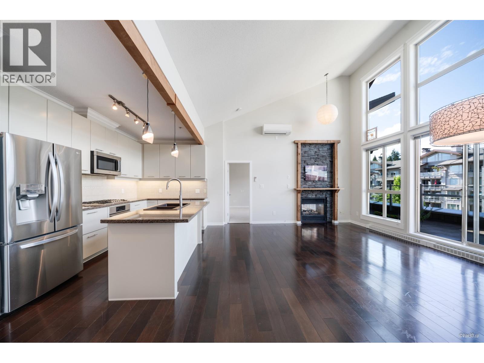 Photo 4 of 506 530 Raven Woods Drive, North Vancouver BC