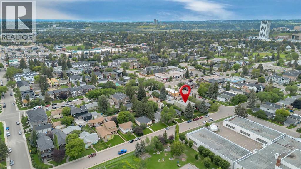 Photo 22 of 3 1833 21 Avenue Nw, Calgary AB