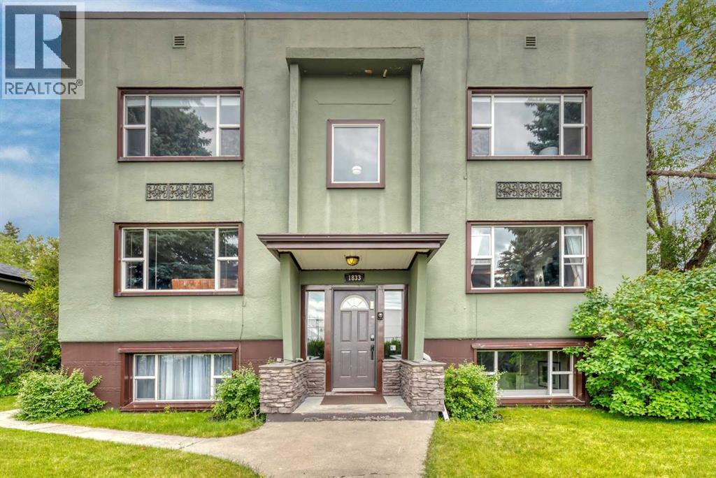 Photo 3 of 3 1833 21 Avenue Nw, Calgary AB