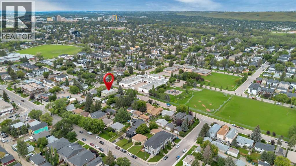 Photo 25 of 3 1833 21 Avenue Nw, Calgary AB