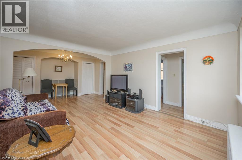 Photo 10 of 5 East 36th Street Unit 205 C, Hamilton ON