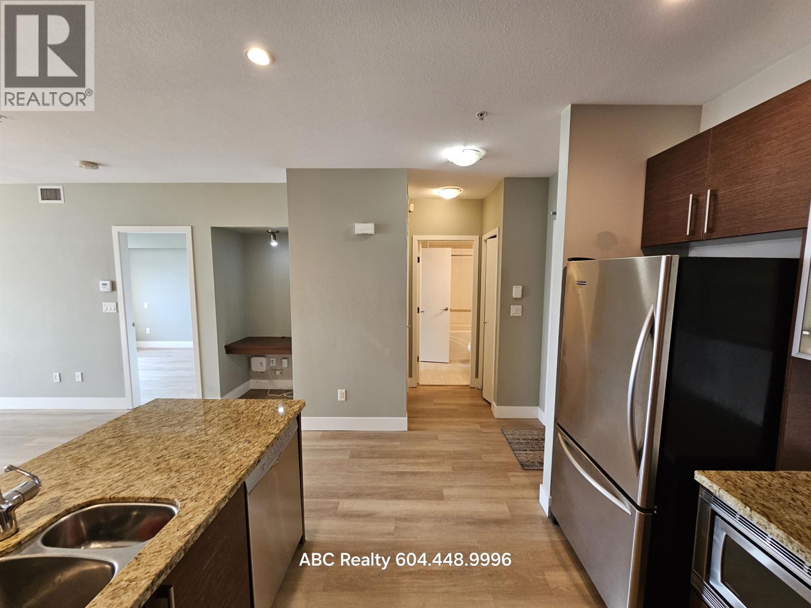 Photo 4 of 1 Fl 14300 Riverport Way, Richmond BC