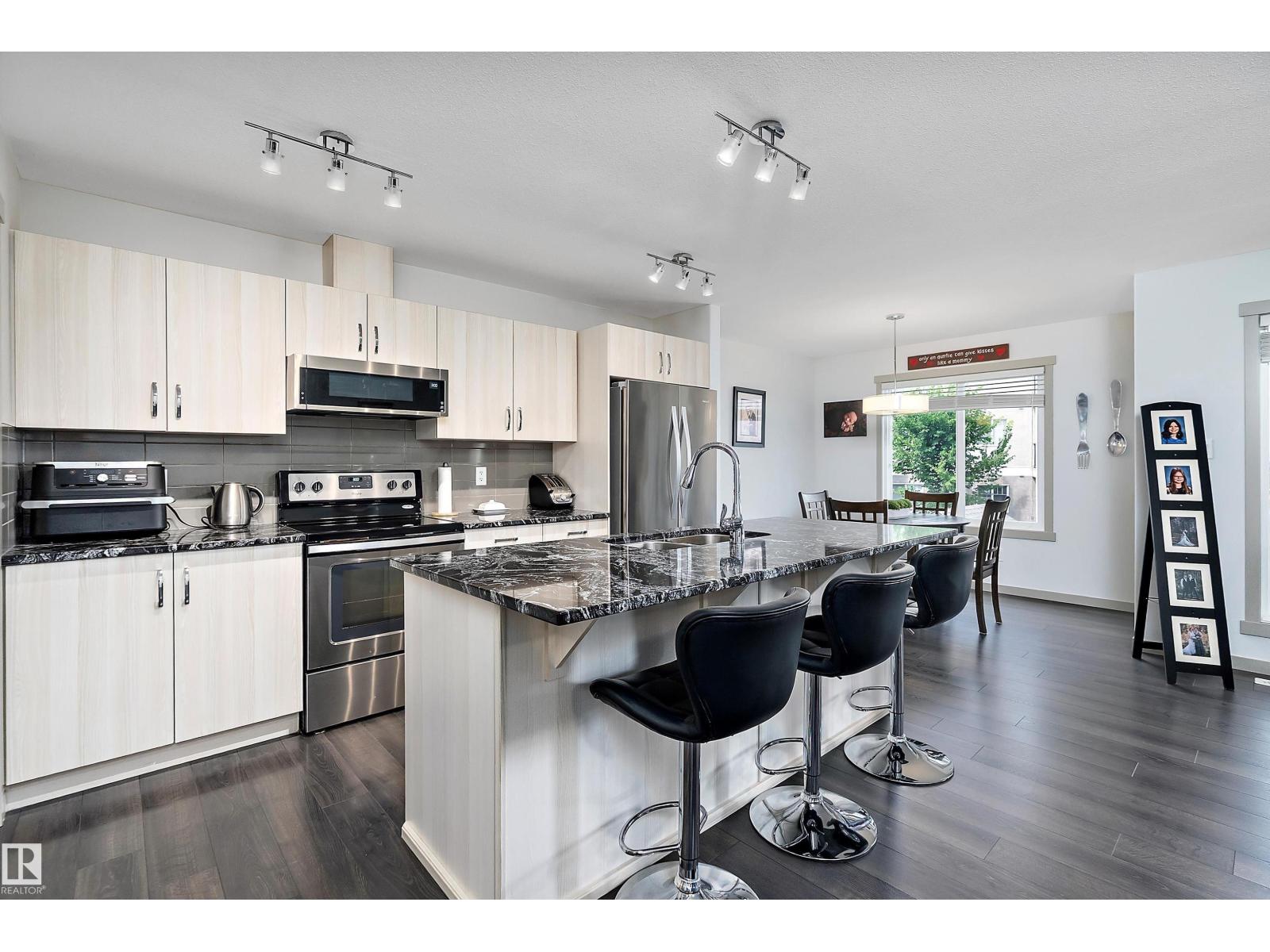 Photo 11 of 1817 Westerra Lo, Stony Plain AB