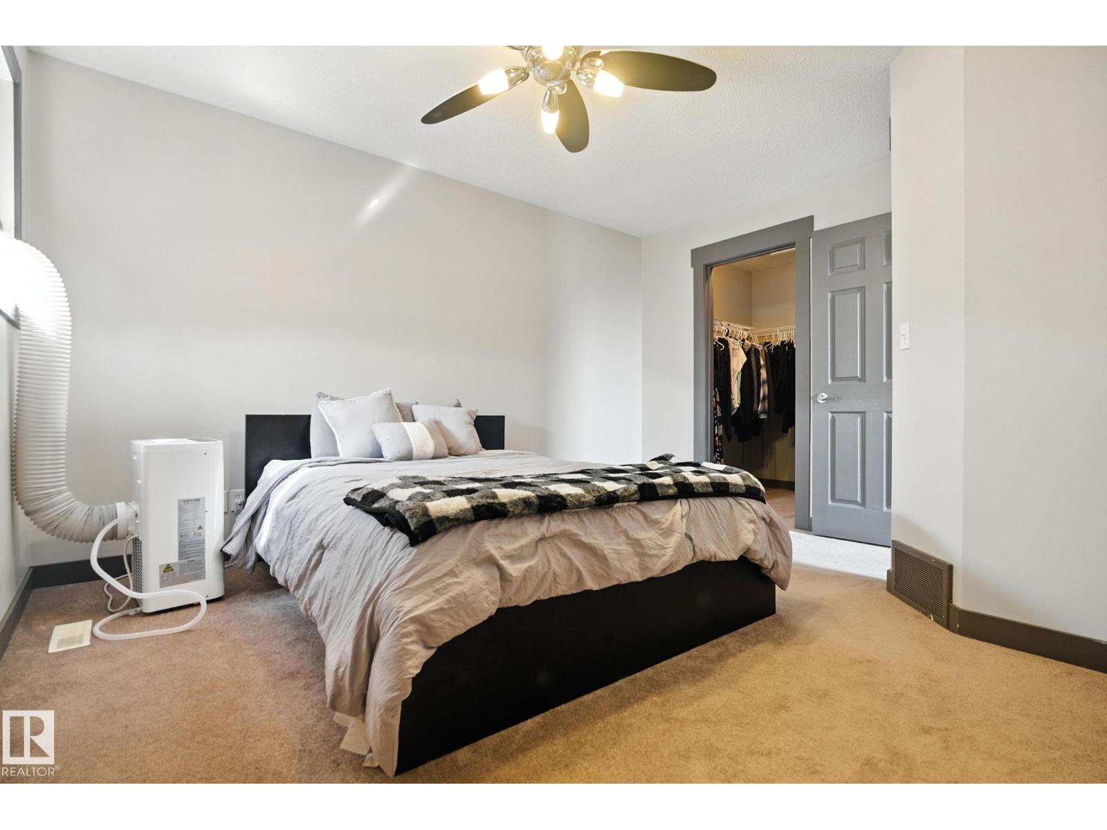 Photo 10 of 18004 89 St Nw, Edmonton AB