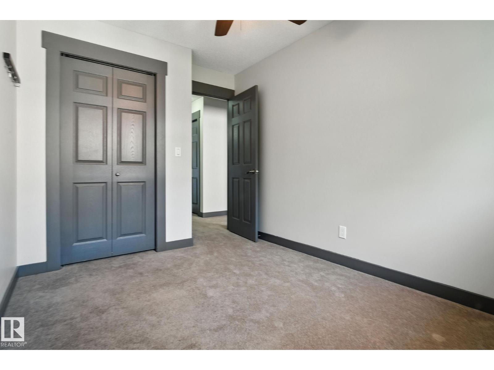 Photo 12 of 18004 89 St Nw, Edmonton AB