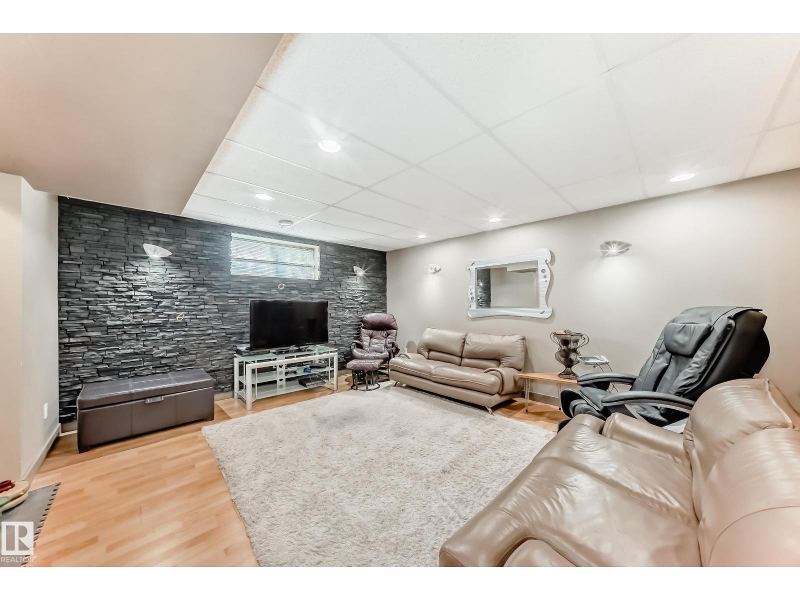 Photo 52 of 52 Pointe Masson, Beaumont AB