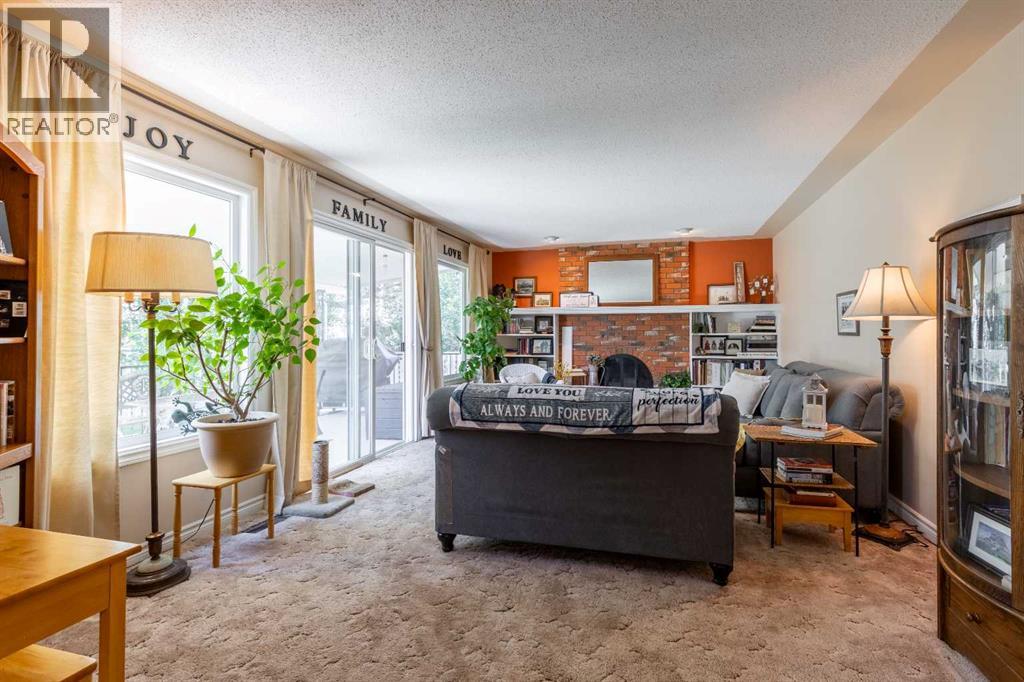 Photo 16 of 2230 41 Street S, Lethbridge AB