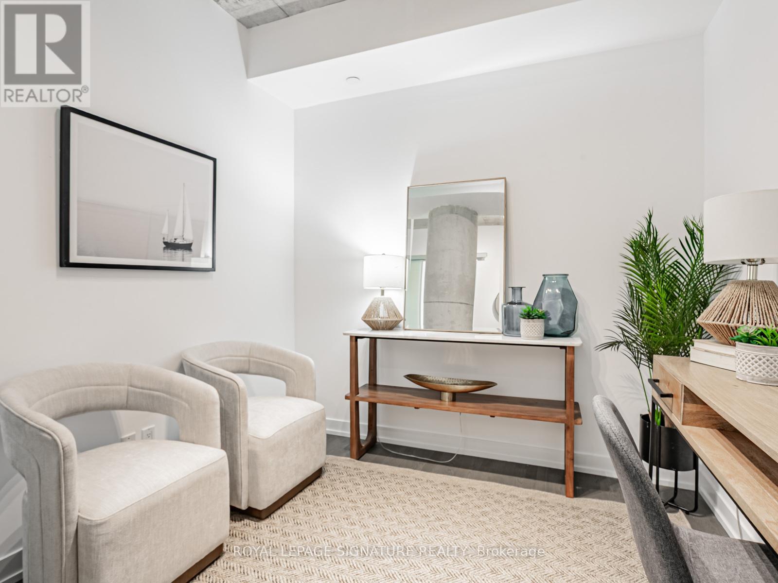 Photo 4 of 418 560 King Street W, Toronto ON