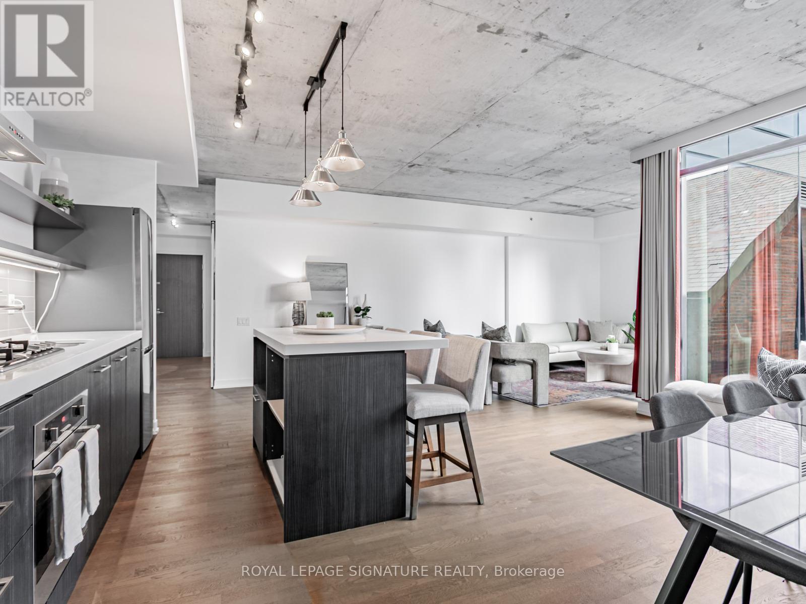 Photo 5 of 418 560 King Street W, Toronto ON