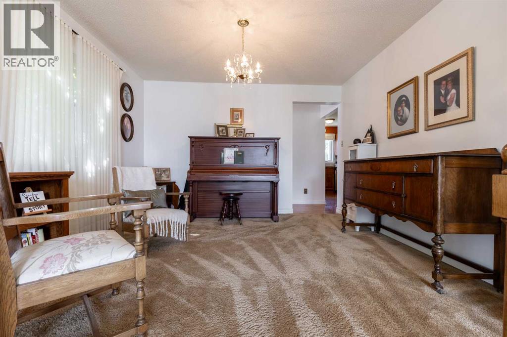 Photo 10 of 2230 41 Street S, Lethbridge AB