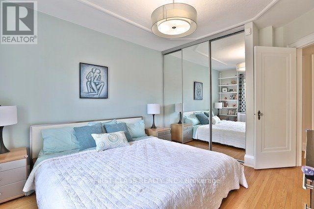 Photo 14 of 262 Castlefield Avenue, Toronto ON