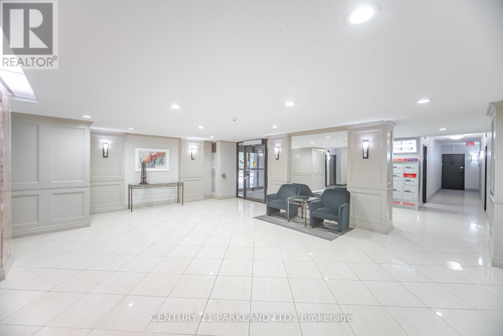 Photo 4 of 2310 1900 Sheppard Avenue E, Toronto ON