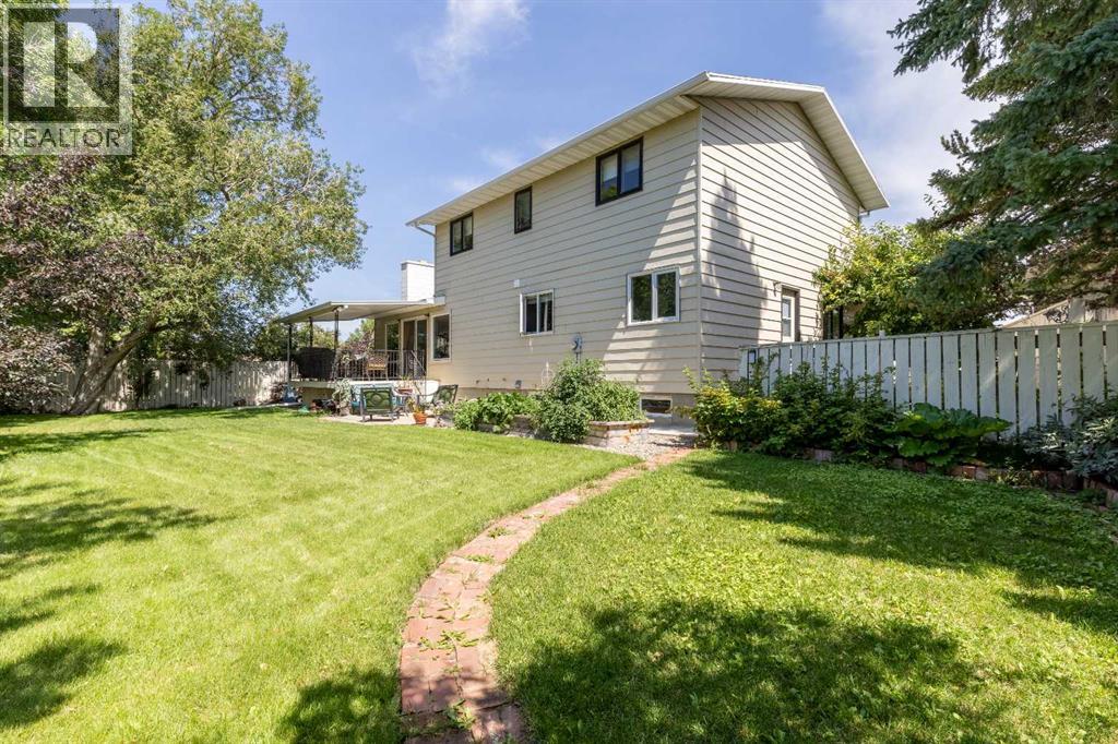 Photo 38 of 2230 41 Street S, Lethbridge AB