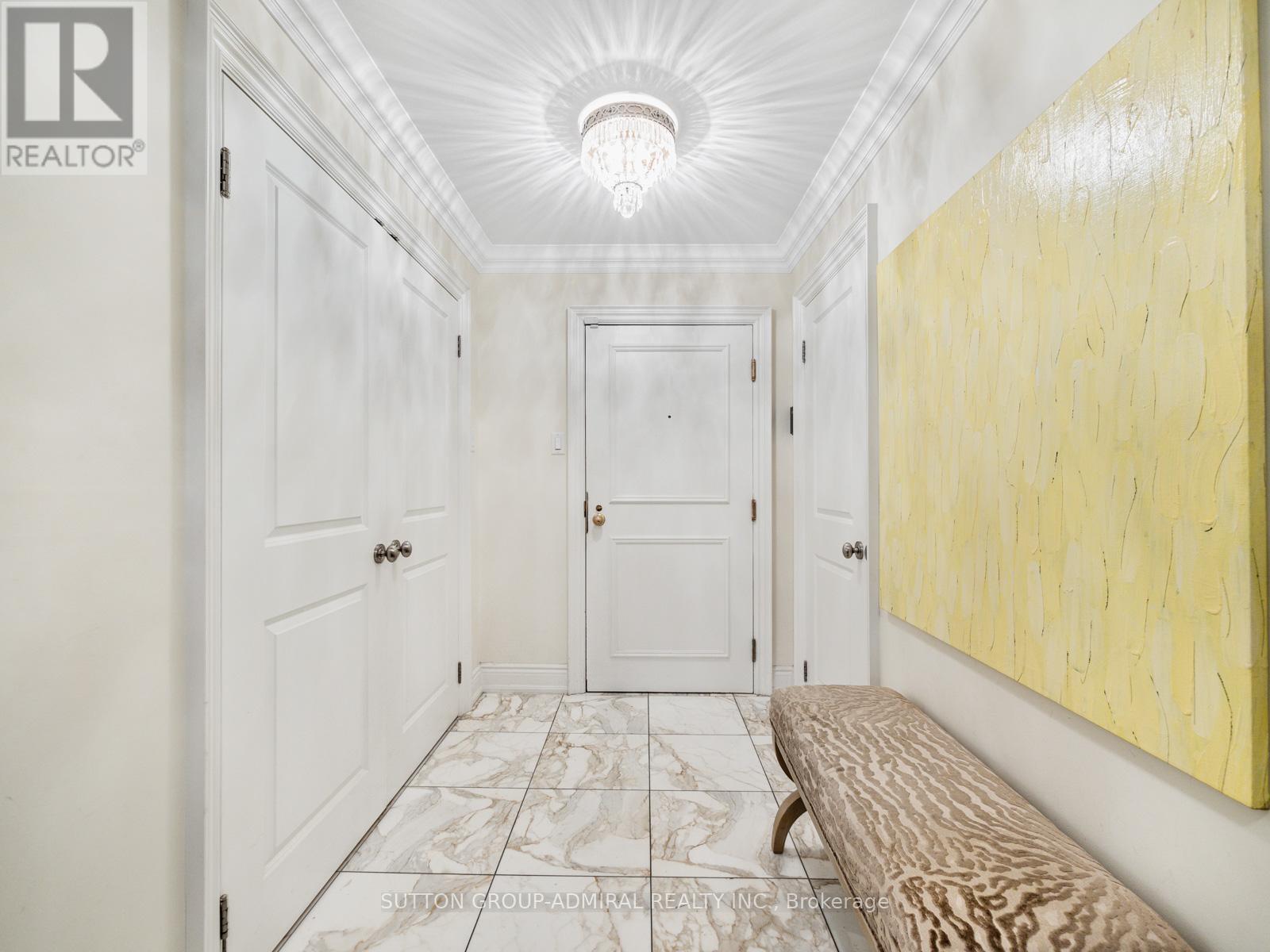 Photo 2 of 210 65 Spring Garden Avenue, Toronto ON