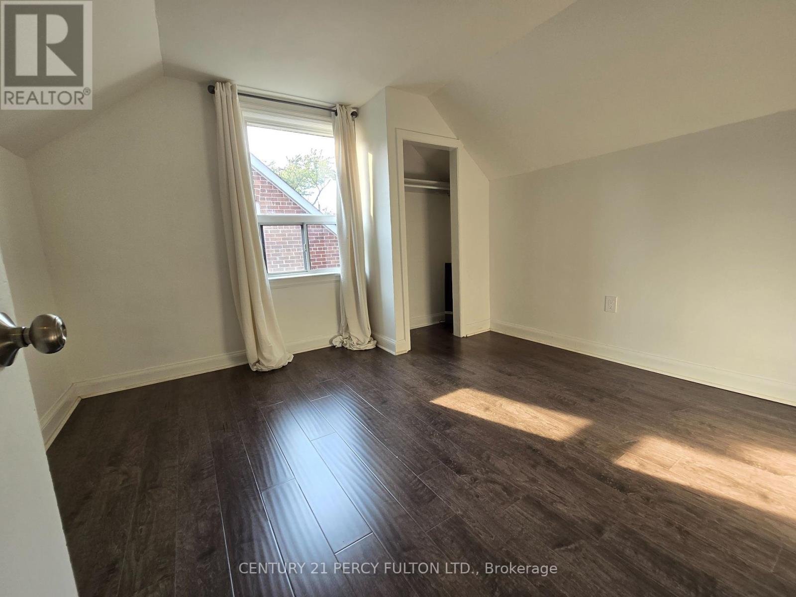 Photo 12 of 109 Norton Avenue, Toronto ON