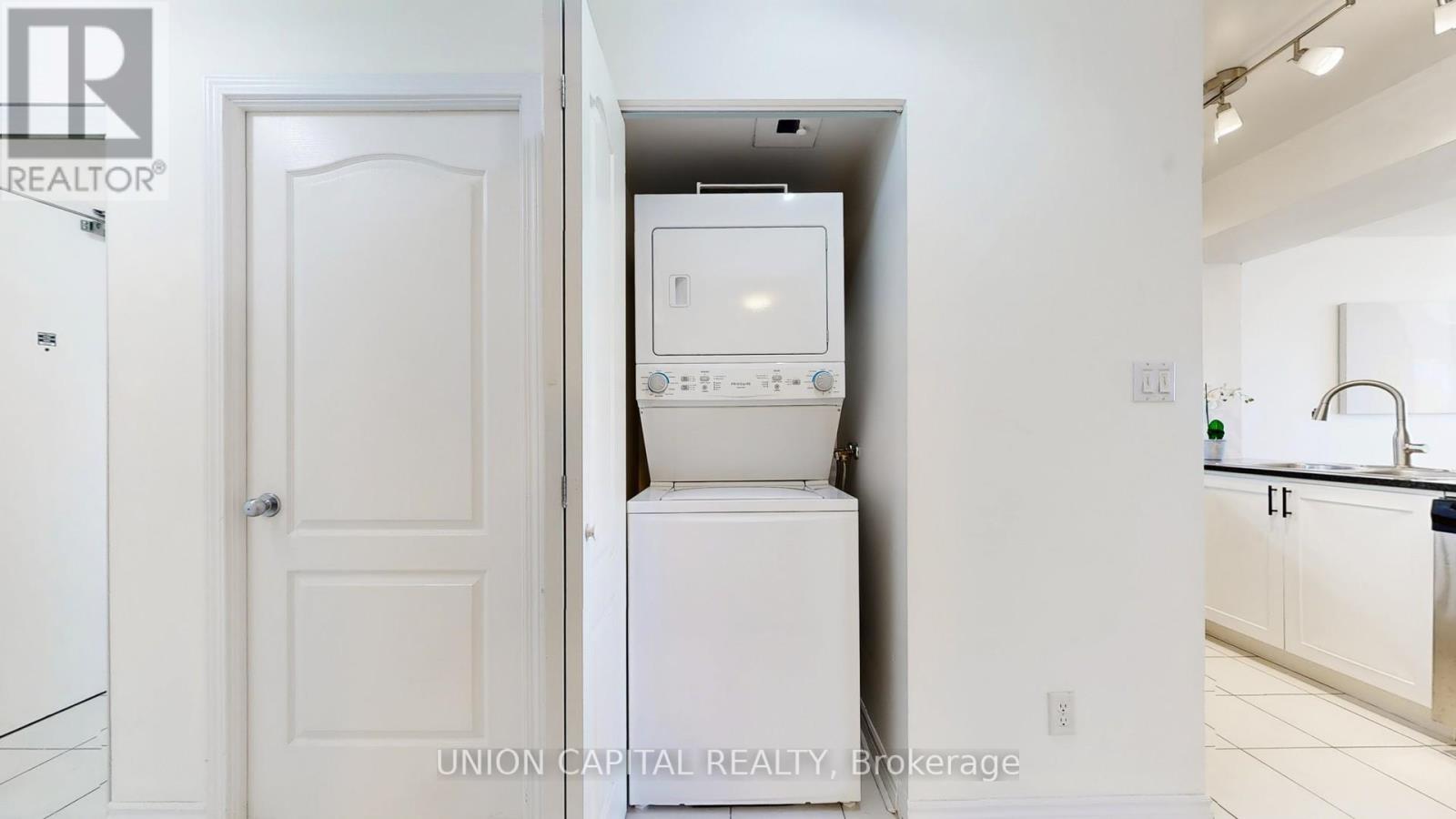 Photo 13 of 1909 3 Rean Drive, Toronto ON