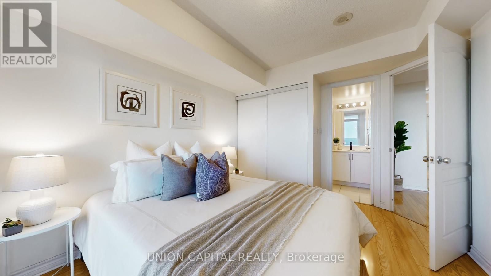 Photo 6 of 1909 3 Rean Drive, Toronto ON