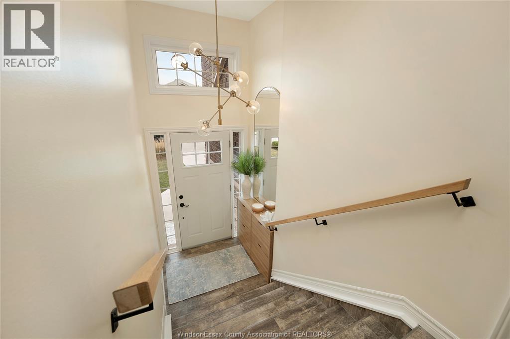 Photo 19 of 1093 Ivanhill Avenue, Windsor ON