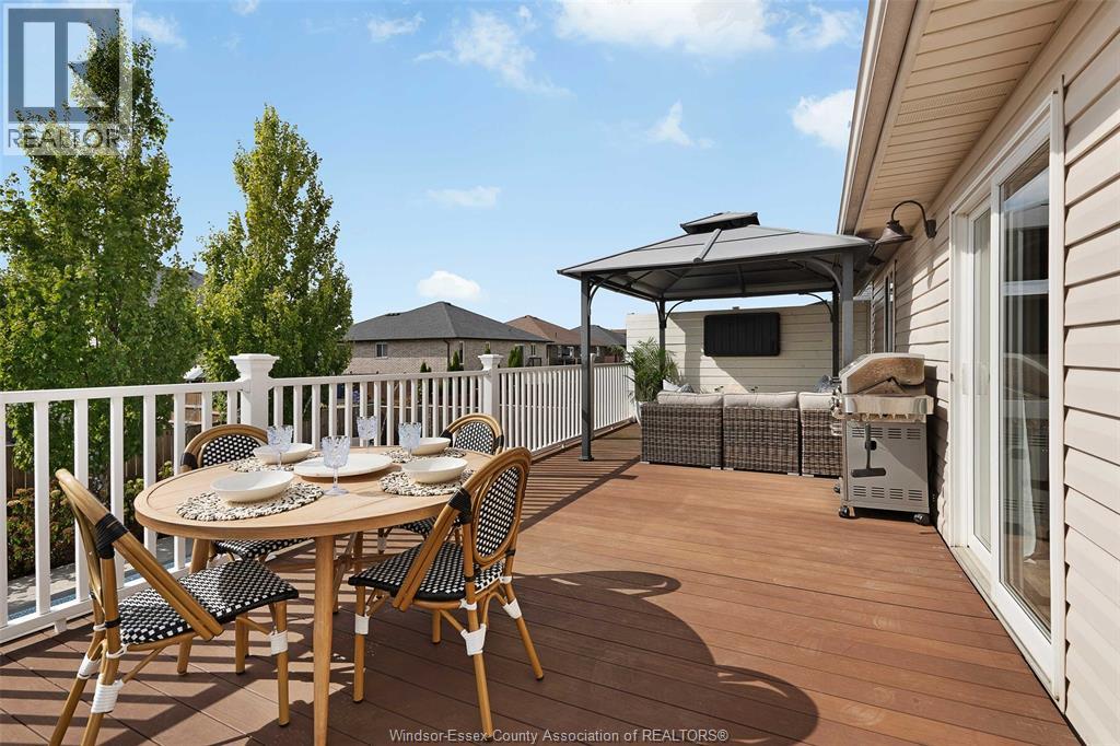 Photo 15 of 1093 Ivanhill Avenue, Windsor ON