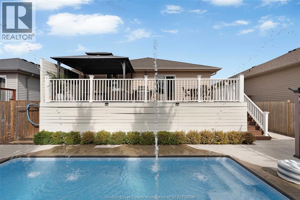 Photo 11 of 1093 Ivanhill Avenue, Windsor ON