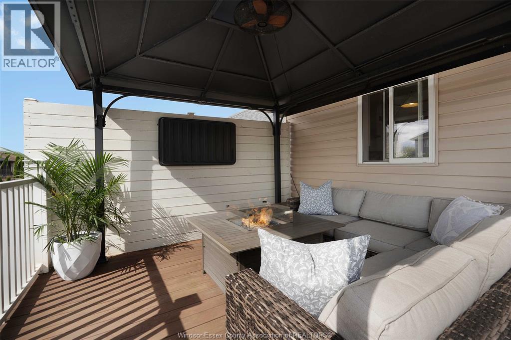 Photo 16 of 1093 Ivanhill Avenue, Windsor ON