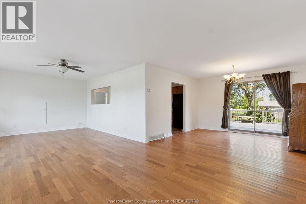 Photo 4 of 1320 County Rd 22 Rd Lakeshore, Lakeshore ON