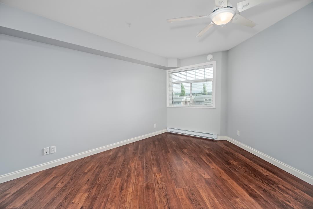 Photo 9 of 351 5660 201 A Street, Langley BC