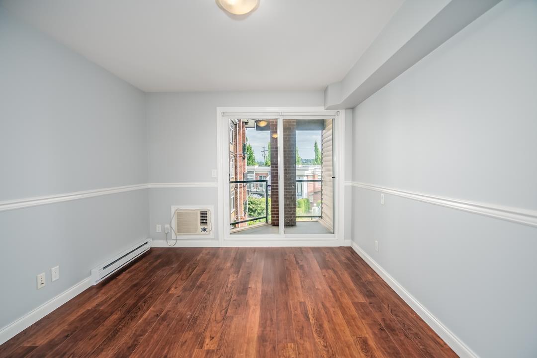 Photo 17 of 351 5660 201 A Street, Langley BC