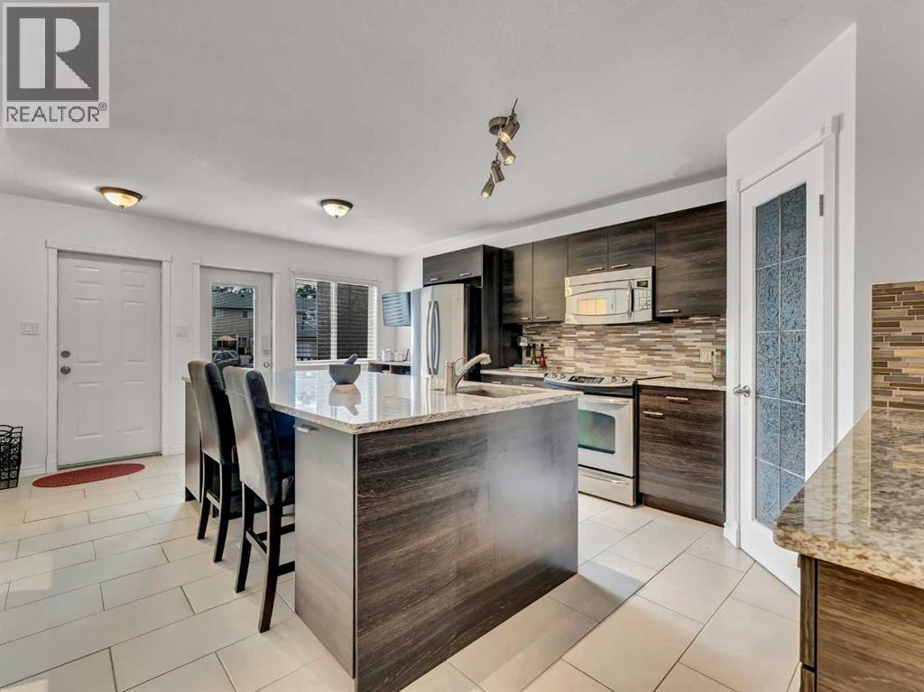 Photo 11 of 403 165 South Ridge Drive Se, Medicine Hat AB