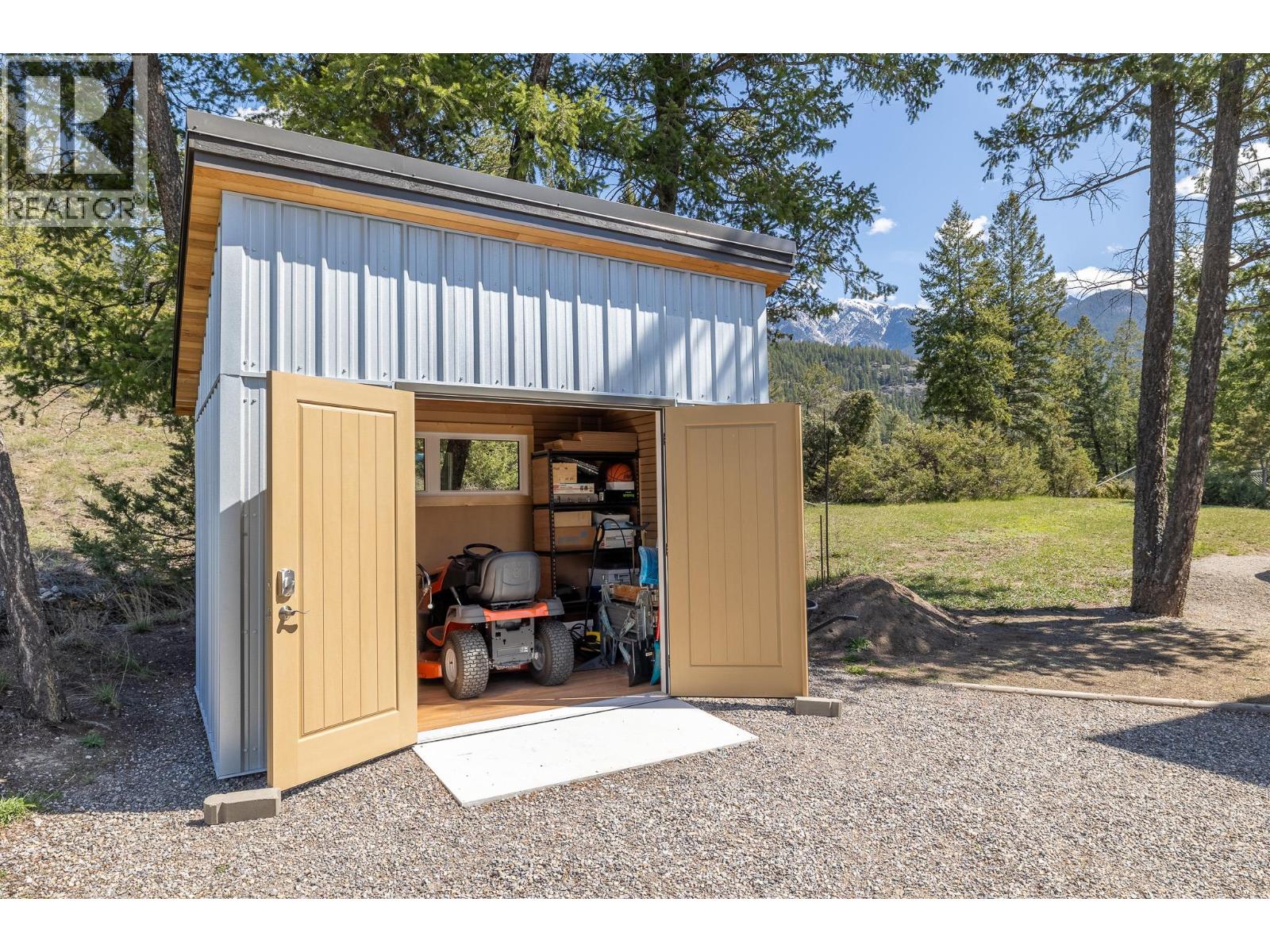 Photo 64 of 4 2400 Kootenay Rd No 3 Road, Invermere BC