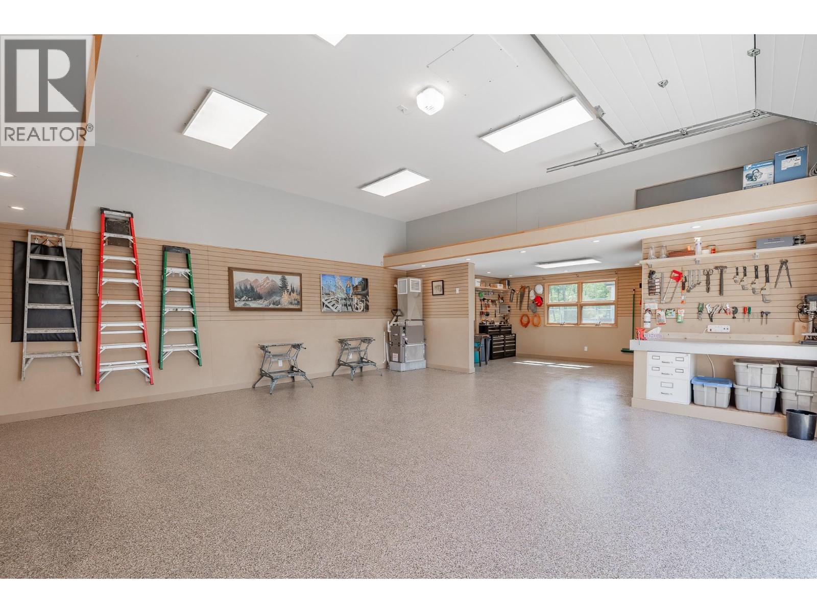Photo 54 of 4 2400 Kootenay Rd No 3 Road, Invermere BC