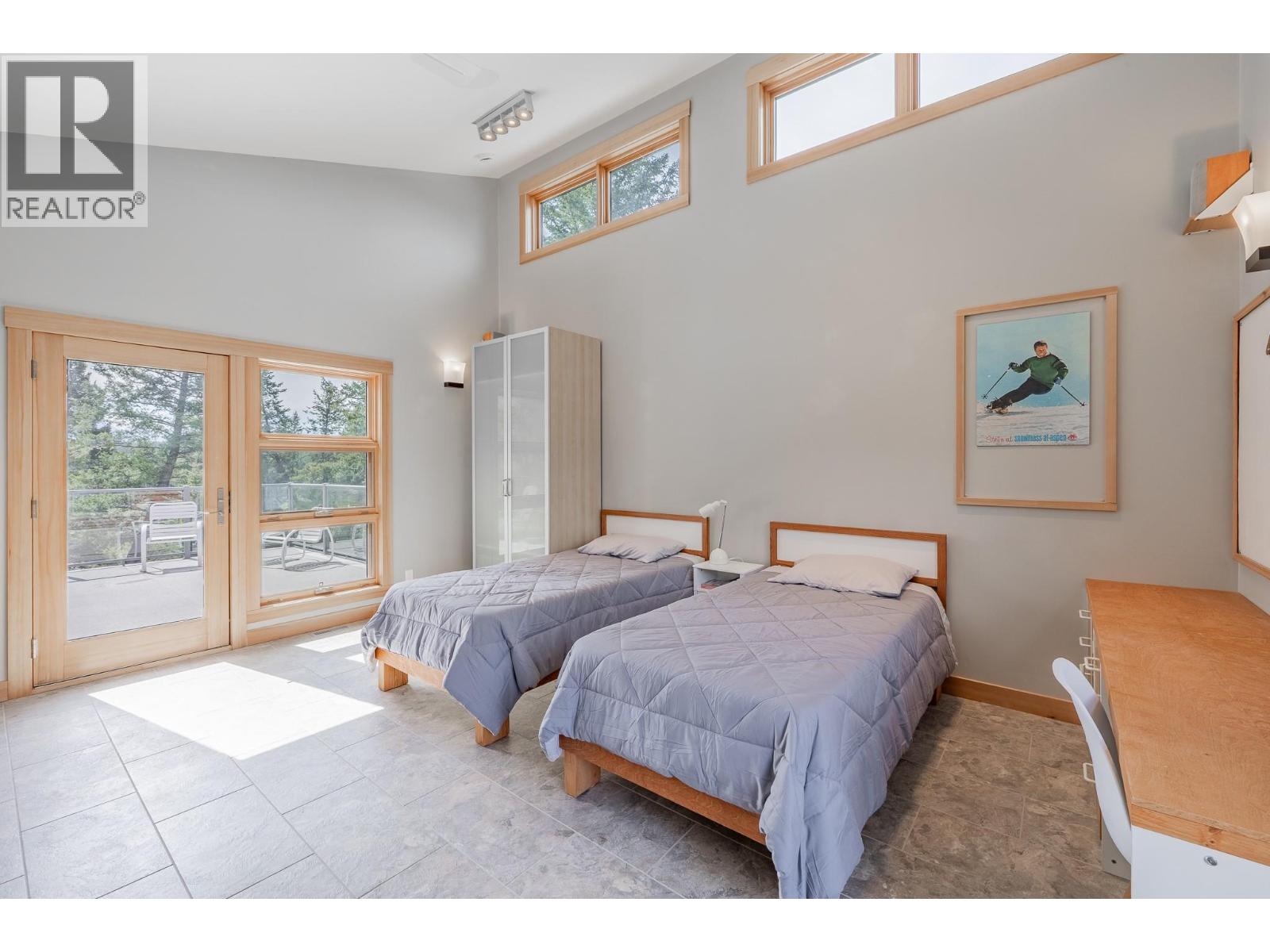 Photo 28 of 4 2400 Kootenay Rd No 3 Road, Invermere BC