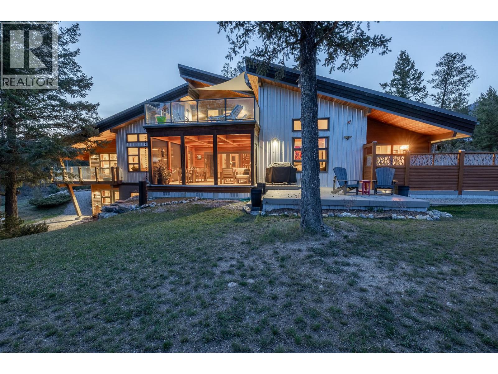 Photo 75 of 4 2400 Kootenay Rd No 3 Road, Invermere BC