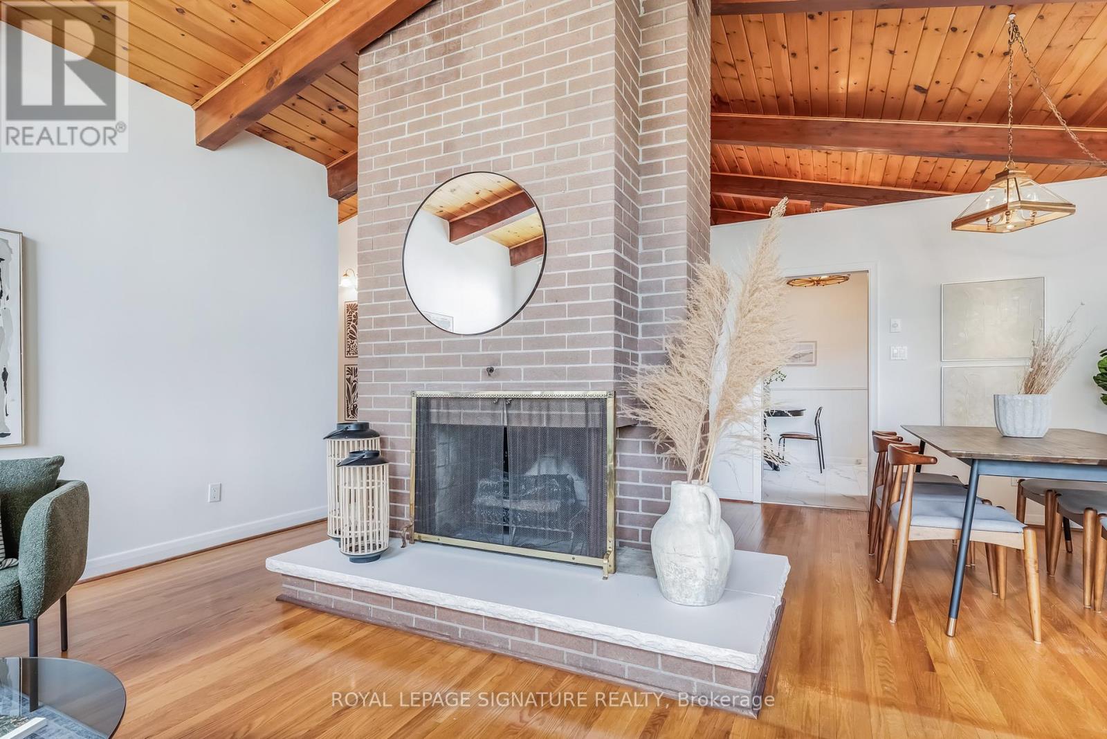 Photo 6 of 6 Lynn Gate Crescent, Toronto ON