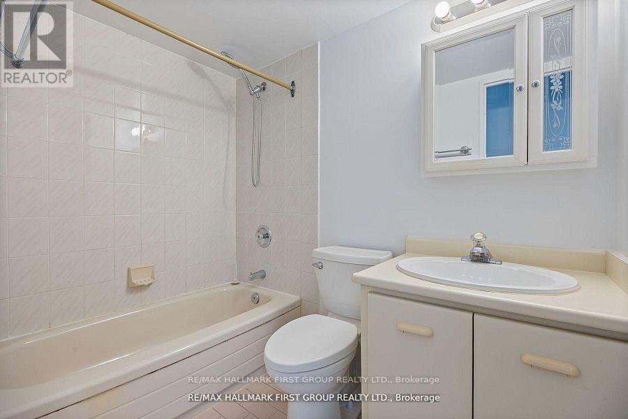 Photo 33 of 307 1210 Radom Street, Pickering ON