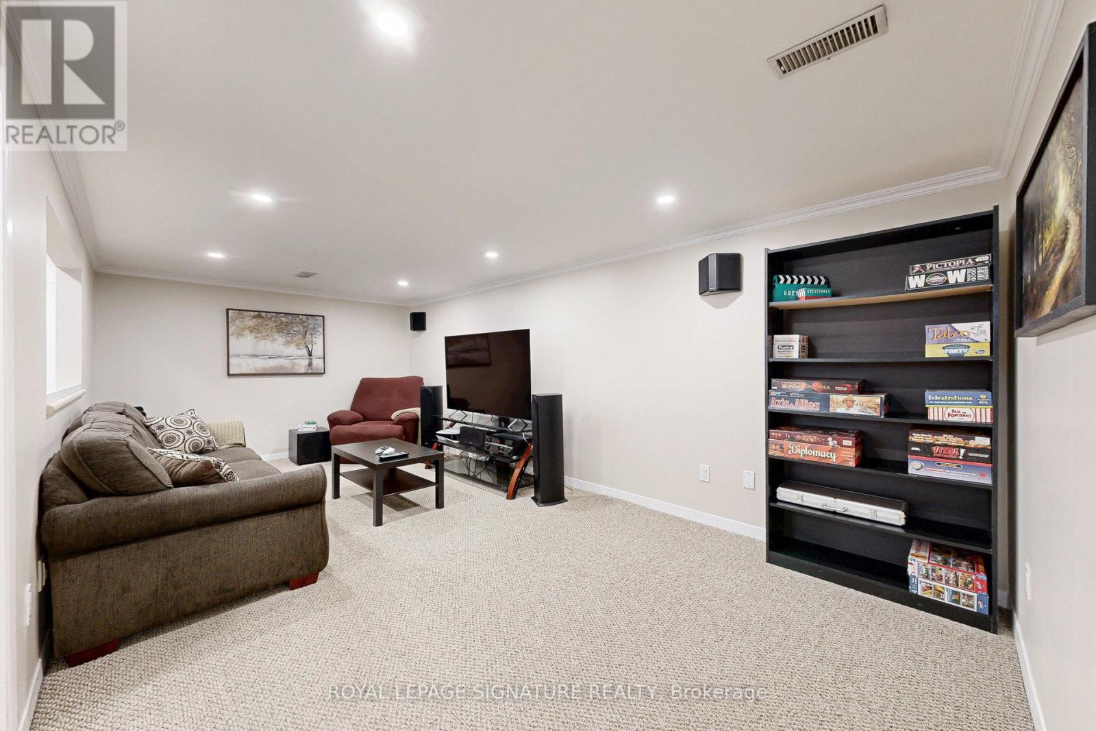 Photo 23 of 867 Antonio Street, Pickering ON