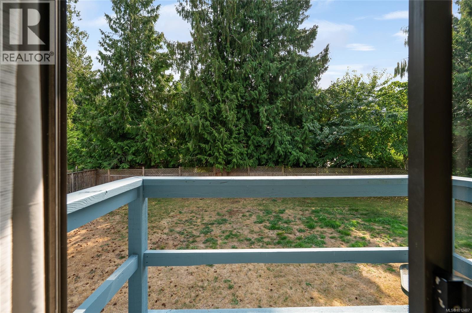 Photo 25 of 862 Ballenas Rd W, Parksville BC