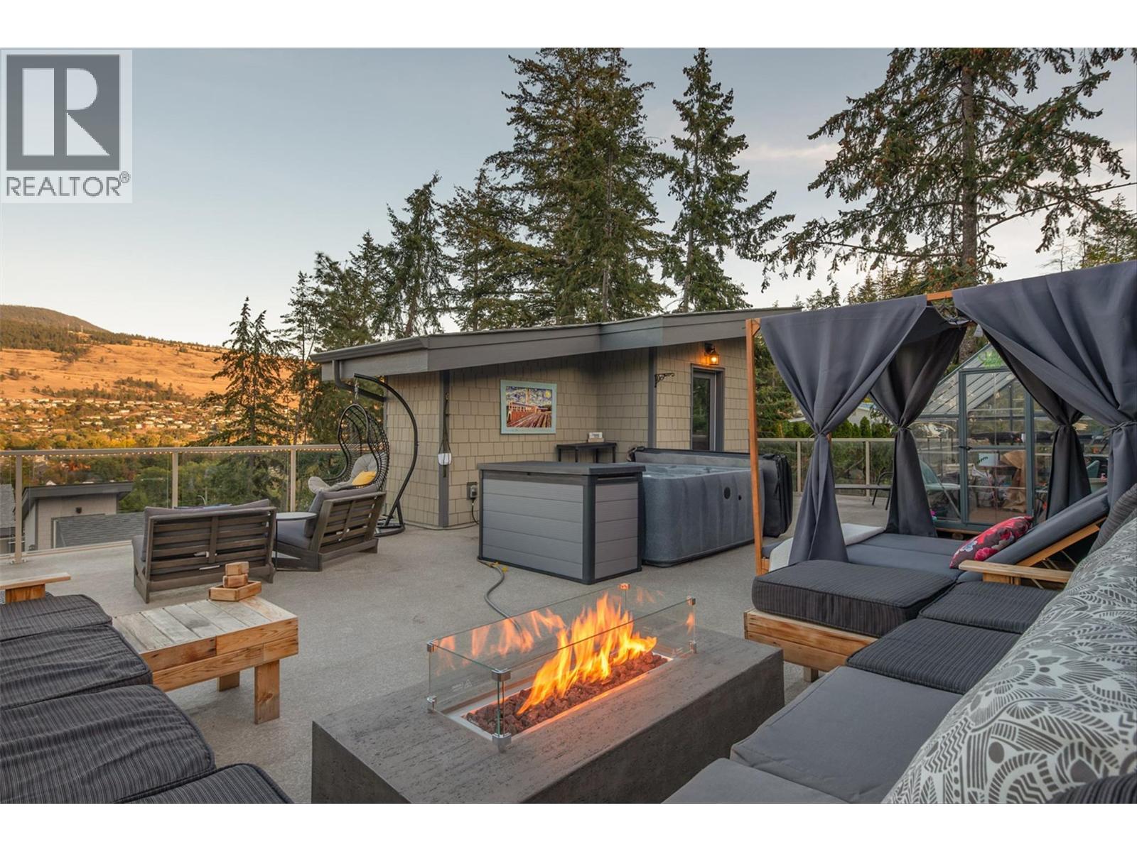 2893 Robinson Road Unit# 13, Lake Country