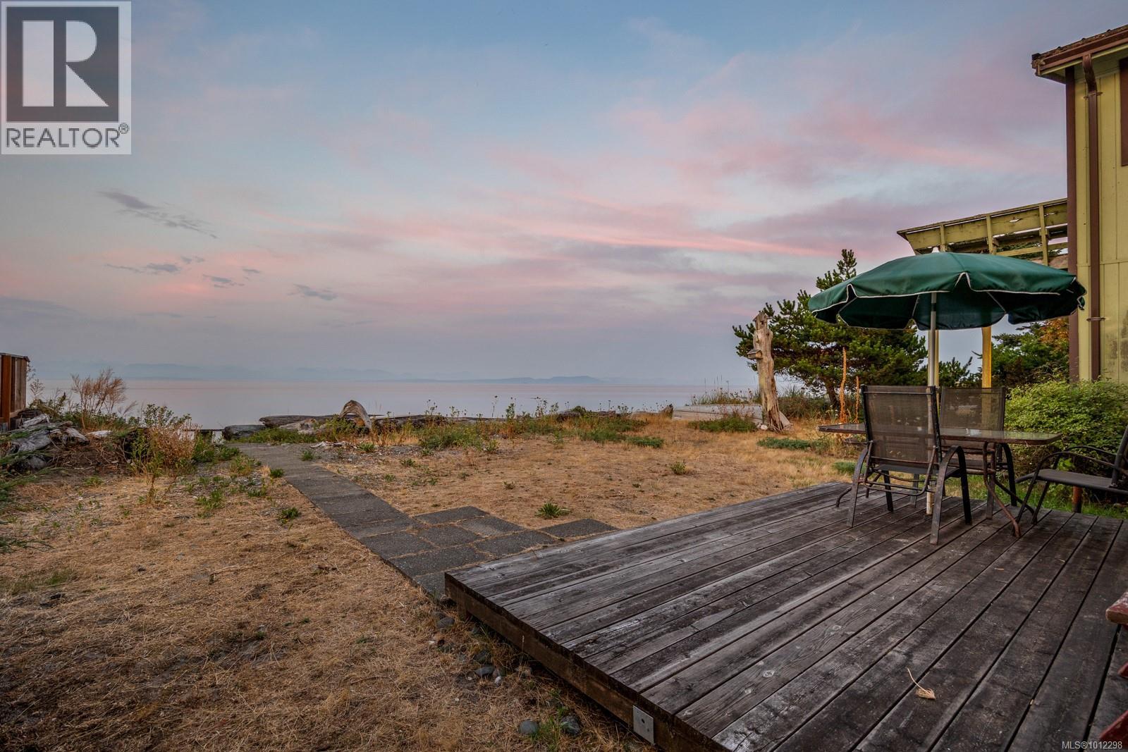 1838 Astra Rd, Comox