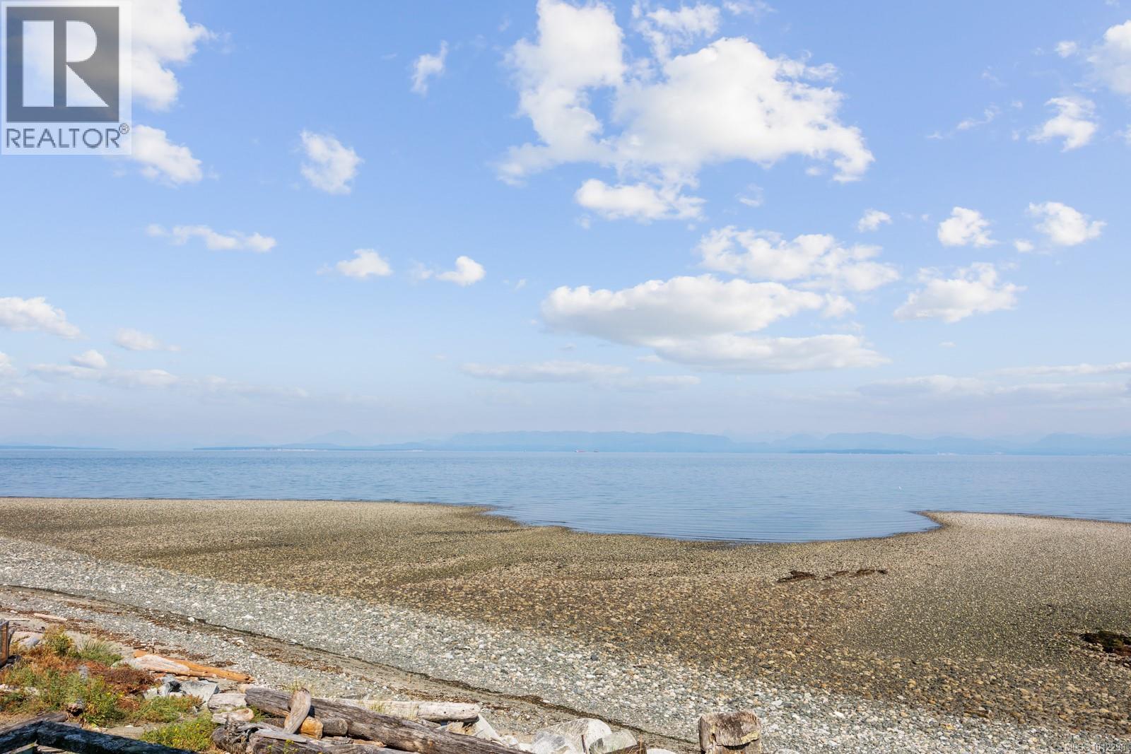 1838 Astra Rd, Comox
