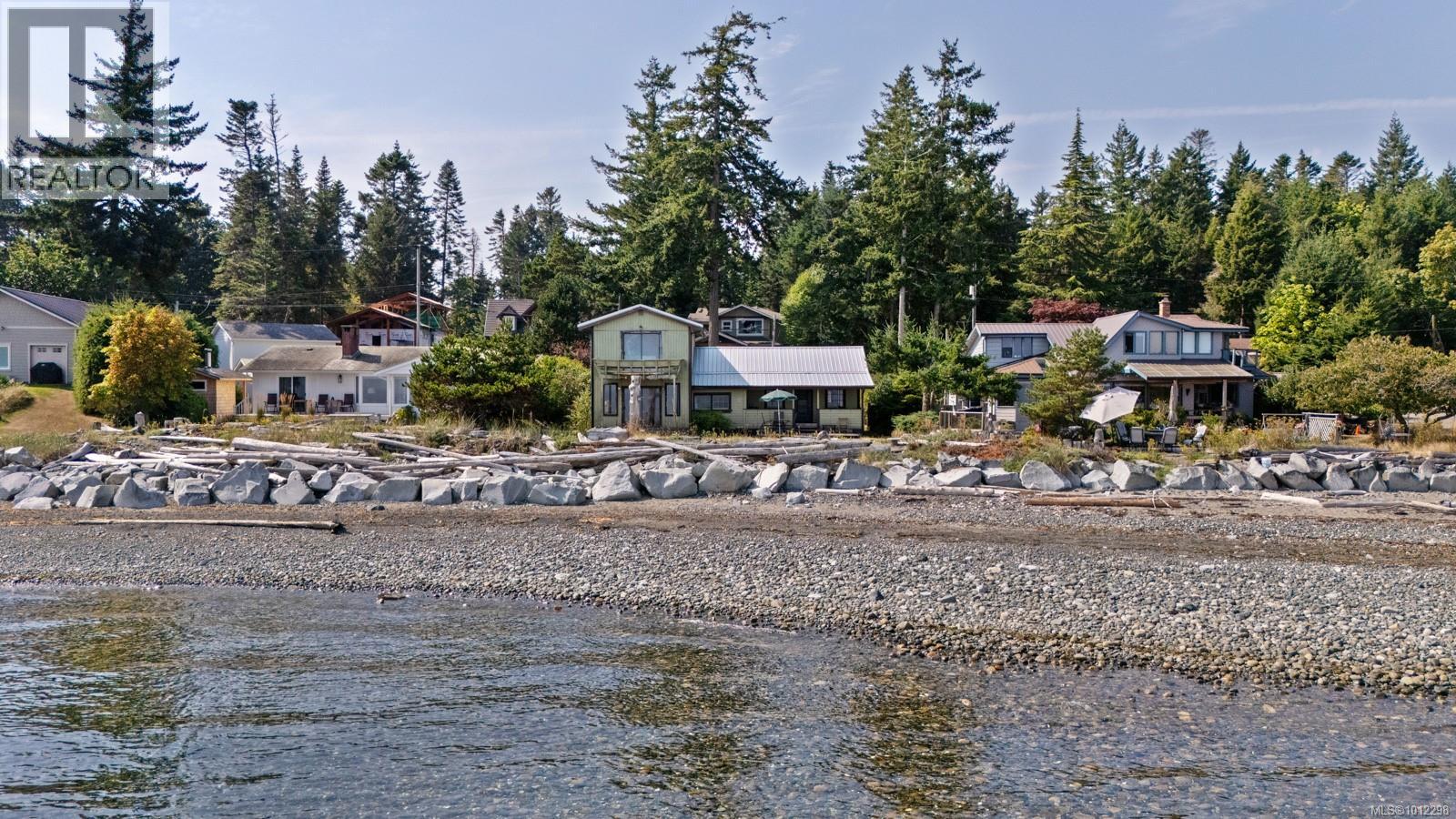1838 Astra Rd, Comox