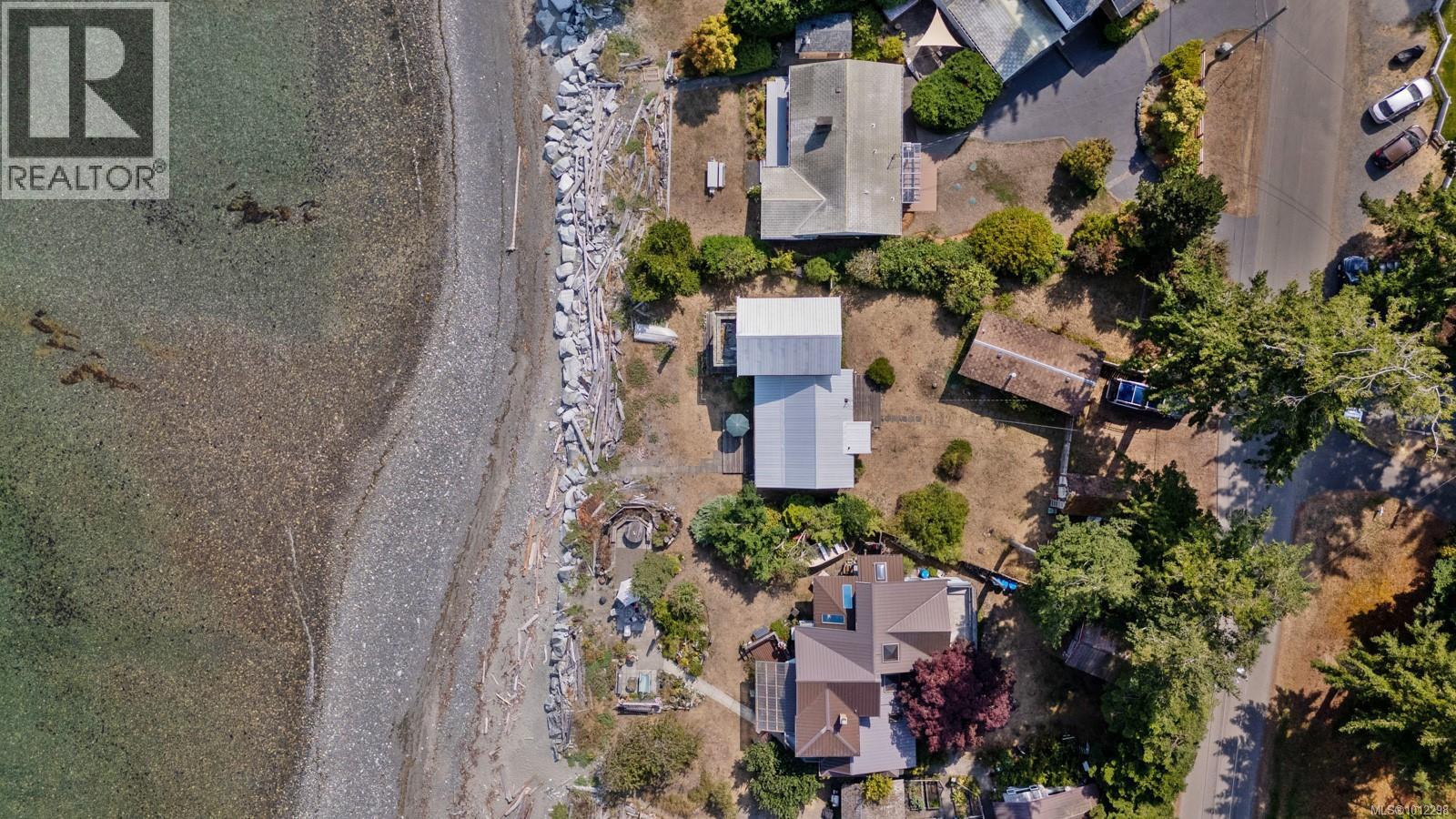 1838 Astra Rd, Comox